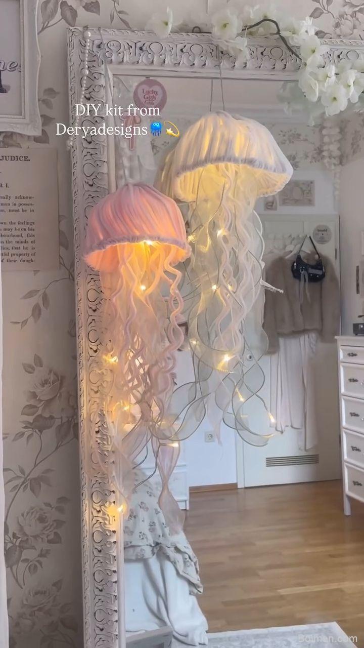 diy jellyfish light