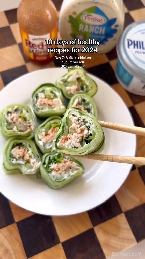 buffalo chicken cucumber rolls