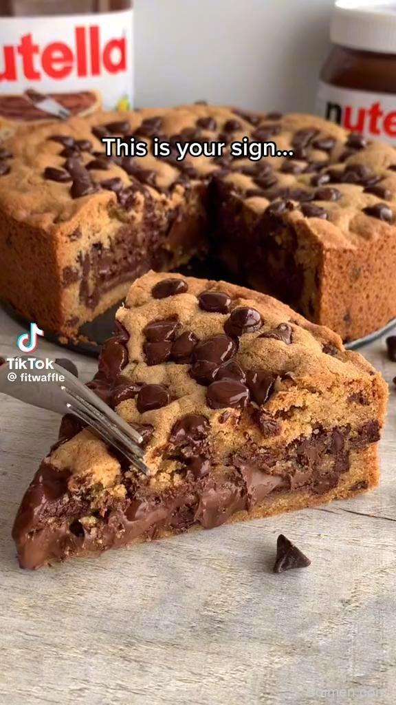 nutella cookies pie