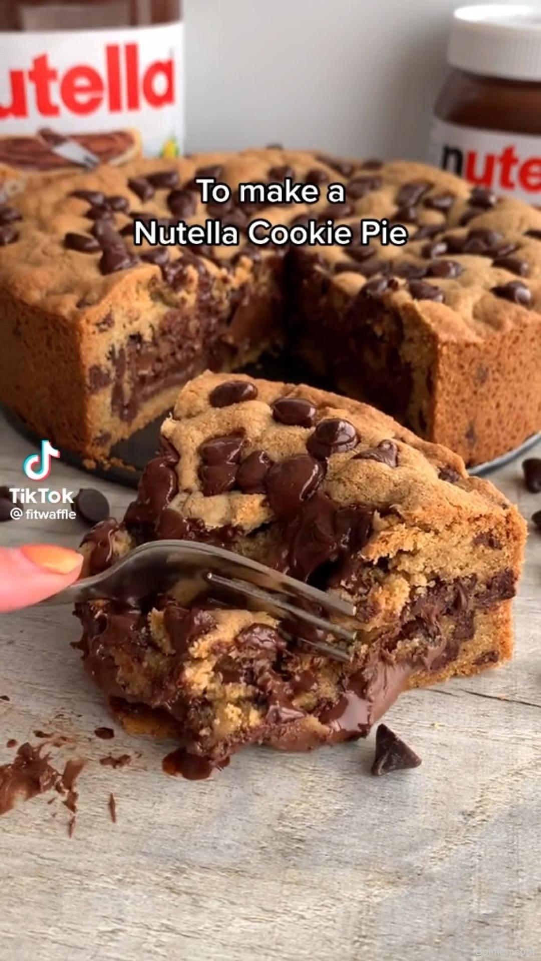 Nutella Cookie Pie